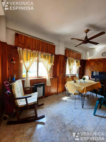 Ph En Venta, Tres Ambientes Al Frente - Moron Sur