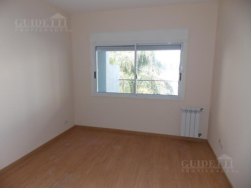 Venta Semipiso 4 Ambientes A Estrenar C/balcón Terraza - Flores - Cochera Opcional