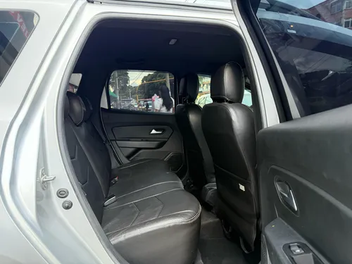 Renault Duster 1.3 Intense Cvt