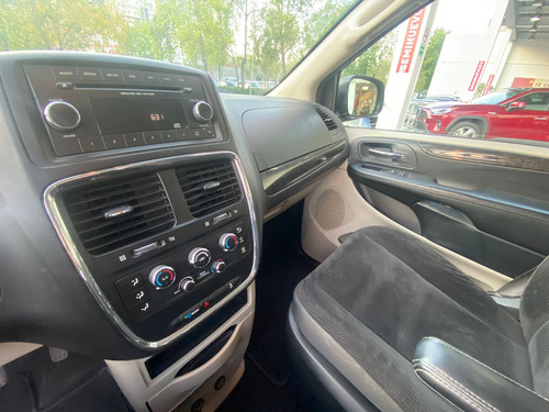 Dodge Grand Caravan 3.7 Se At