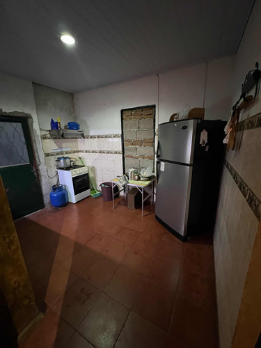 Casa En Excelente Estado Más 2 Casas Para Terminar Interior