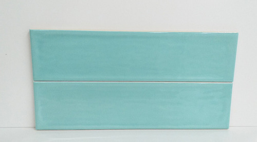 Azulejo Flow Neo Mint Brillante 7,7x30,5 1ra Cal Roca Incepa
