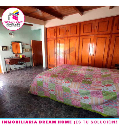 Towh House En Venta Betania Charallave