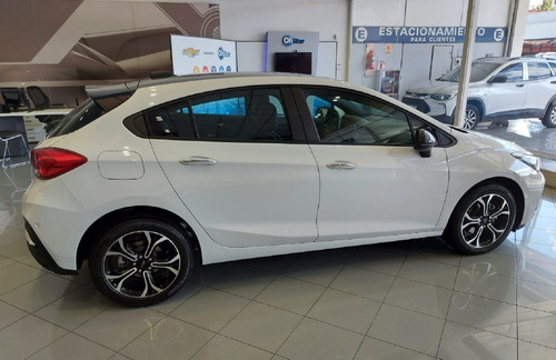 Imagen 11 de 15 de Chevrolet Cruze 5 Puertas Rs 1.4n Turbo Automático 2023 Ep