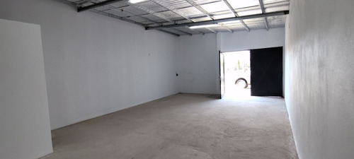 Vendo Galpon A Pocas Cuadras De Avenida 122 La Plata