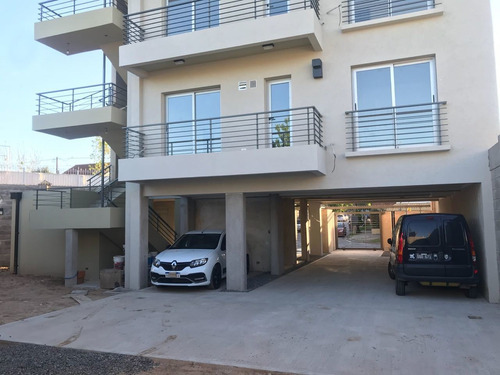 Imagen 4 de 6 de En Venta En El Palomar Cochera Cubierta A Metros De La Estacion El Palomar. Sobre Calle Bergamini F: 7720