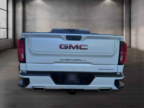 GMC Sierra 6.2 Denali Dvd At