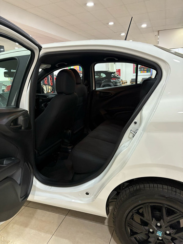 Fiat Cronos 1.3 Drive Cvt