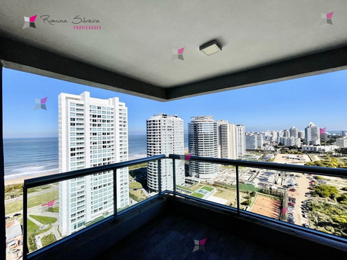 Imagen 4 de 22 de Excelente Apartamento De 2 Dormitorios Y Dependencia De Servicio Frente Al Mar