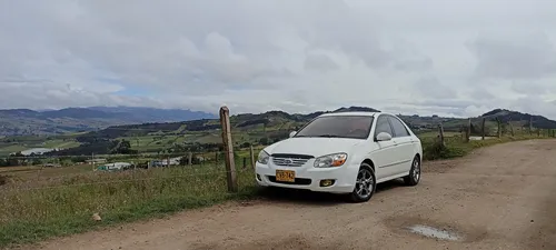Kia Cerato 1.6 Ex