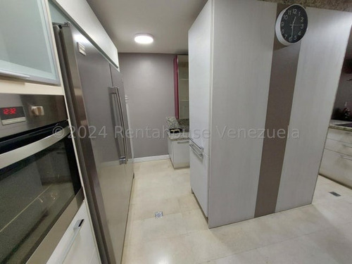 Penthouse ( 2 Niveles/ Amoblado/ Equipado) Venta Buenaventura Suites ( Guarenas) Mls - 24-14332