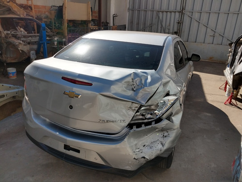 Prisma Ltz Completo Sucata Para Retirar Peças