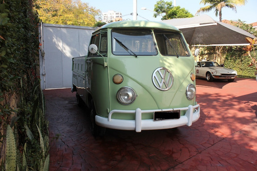 Imagem 3 de 15 de Volkswagen Kombi