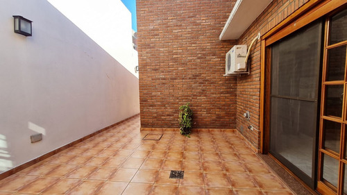 Imagen 17 de 26 de Venta De Casa 4 Ambientes En Caseros, Tres De Febrero
