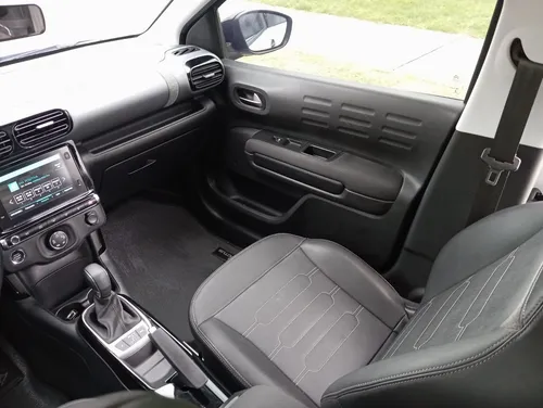 Citroën C4 Cactus 1.6 Shine Turbo Aut