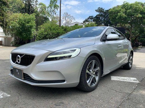 Volvo V40 1.5 T3 Drive-e Sport