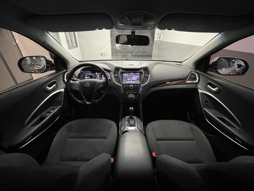 Imagen 7 de 12 de Hyundai Santa Fe 2.4 Seguridad Automatica 7 Asientos 2016!!