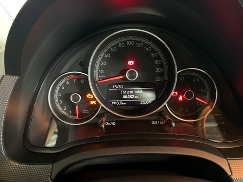 Volkswagen Up Move Tsi
