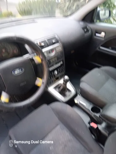 Mondeo Trend Standar V6