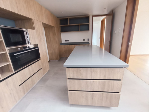 Casa En Venta En Lo Barnechea