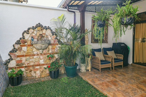 Imagen 8 de 15 de Casa En Venta De 2 Niveles En El Chachorral, San Lucas Sacatepequez