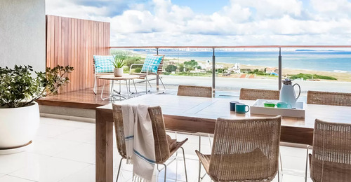 Departamento Duplex De Dos Dormitorios En Suite Terraza Parrilla Punta Ballena Punta Del Este