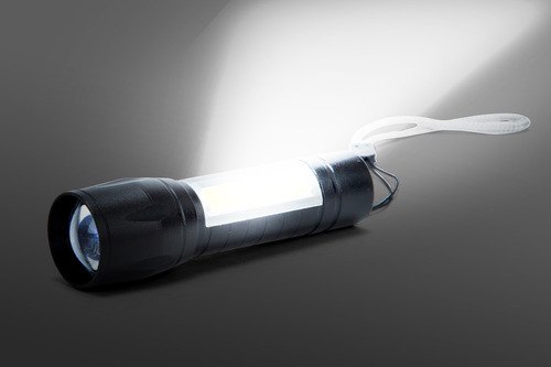 Mini Lanterna Tática Led Recarregavel Usb La0038 Cor da lanterna Preto Cor da luz Branco