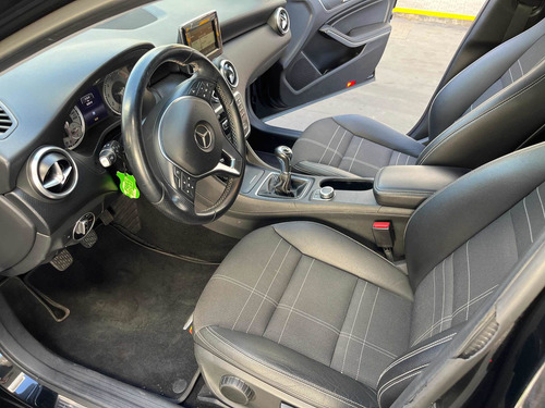 Imagen 10 de 13 de Mercedes-benz Clase A 1.6 A 200 Urban B.efficiency 156cv
