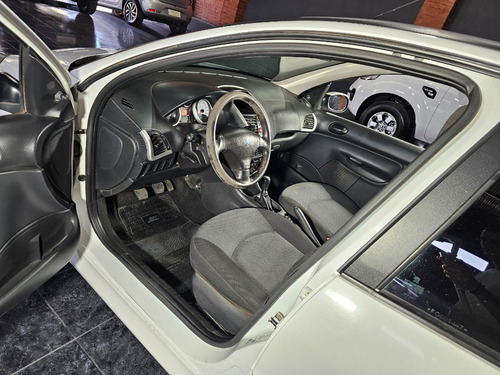 Peugeot 207 Compact Allure 1.4