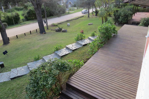 Imagen 29 de 30 de Casa En Alquiler - Temporada 2023 - Zona Golf