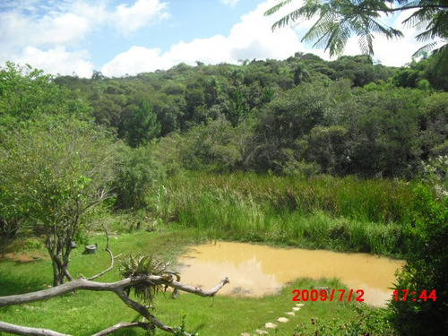 Chacara Em Condom. Com Rio Nos Fundos