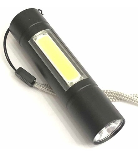 Linterna Led Aluminio Led Flash Recargable Usb Estuche 1000l Color de la linterna Negra Color de la luz Negro