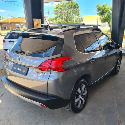 Imagen 11 de 15 de Peugeot 2008 2017 1.6 Thp Sport Credito Gps Camara Techo