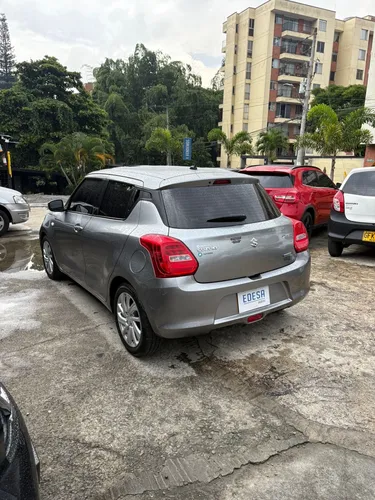 Suzuki Swift Hibrido 2022