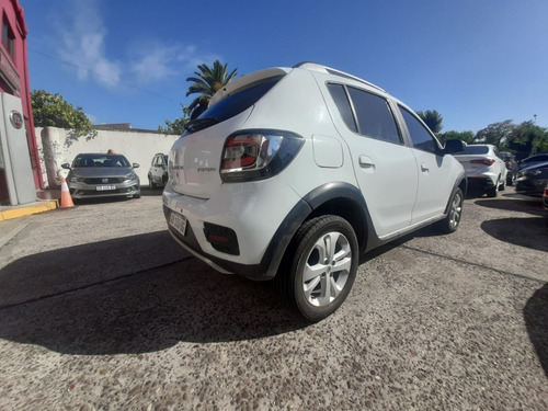 Renault Sandero Stepway Privilege Ab100