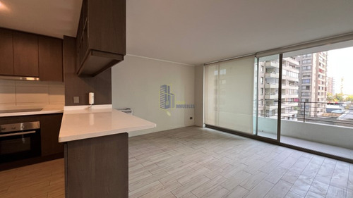 Condell 1777 Cerca De Barrio Italia Y Metro Irarrazaval
