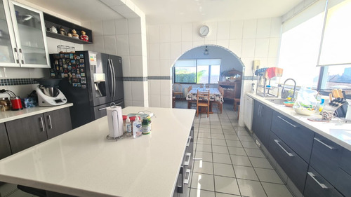 Broker Pinares 5d-se-quincho-terraza- Patio