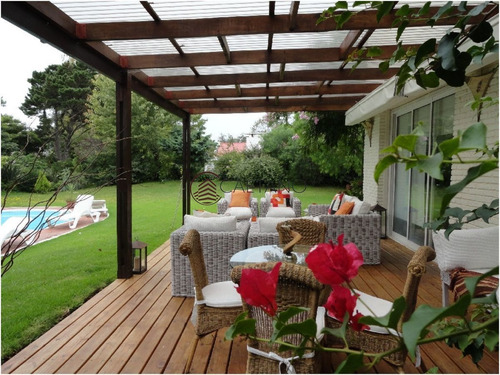 Imagen 2 de 30 de Zona Golff, Casa En Excelente Estado - Punta Del Este Golf