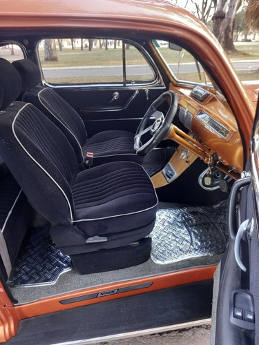 Imagen 13 de 18 de Ford Deluxe