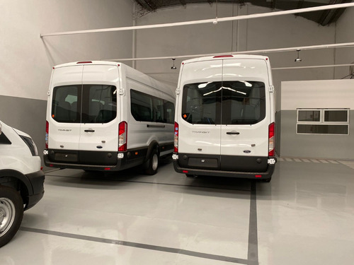 Imagen 4 de 20 de Ford Transit Minibus 17+1 At 2023 Okm