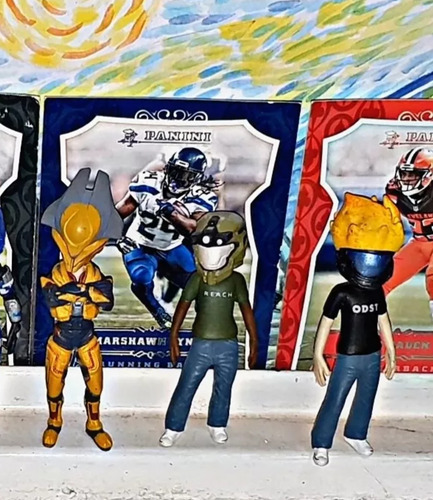 Halo Avatar Mcfarlane 6 Figuras Diferentes (Usado)