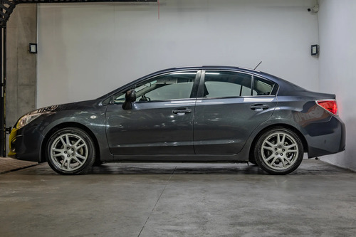 Subaru Impreza 2.0
