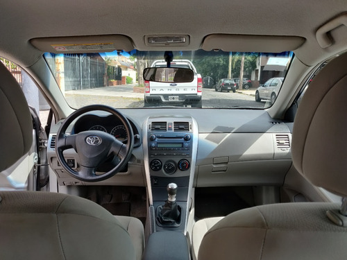 Toyota Corolla Xli 1.8 6mt