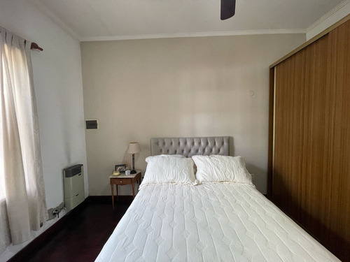 Venta Casa Apto Credito - 4 Ambientes - Centro - Luján