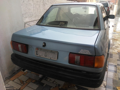 Ford Veroma 92 Sedan