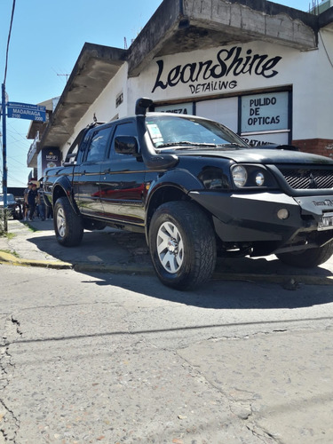 Mitsubishi L200 2.5 Sport Hpe Cab Doble 4x4