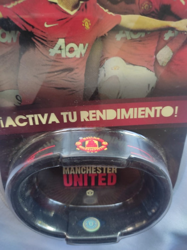 Imagen 2 de 3 de Remate 10 Pulsera Manchester United Mediana Futbol Oferta