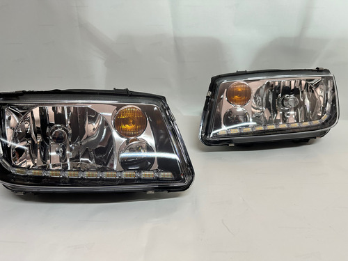 Faros De Jetta A4 Diforza Ambos Lados