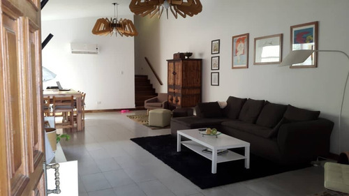 Imagen 3 de 14 de Casa En Venta En La Viña Raiza Peña 04122190291 Codigo 135342