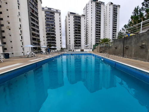 Imagen 2 de 19 de Apartamento Remodelado En Venta En Manzanares Mls #22-11464